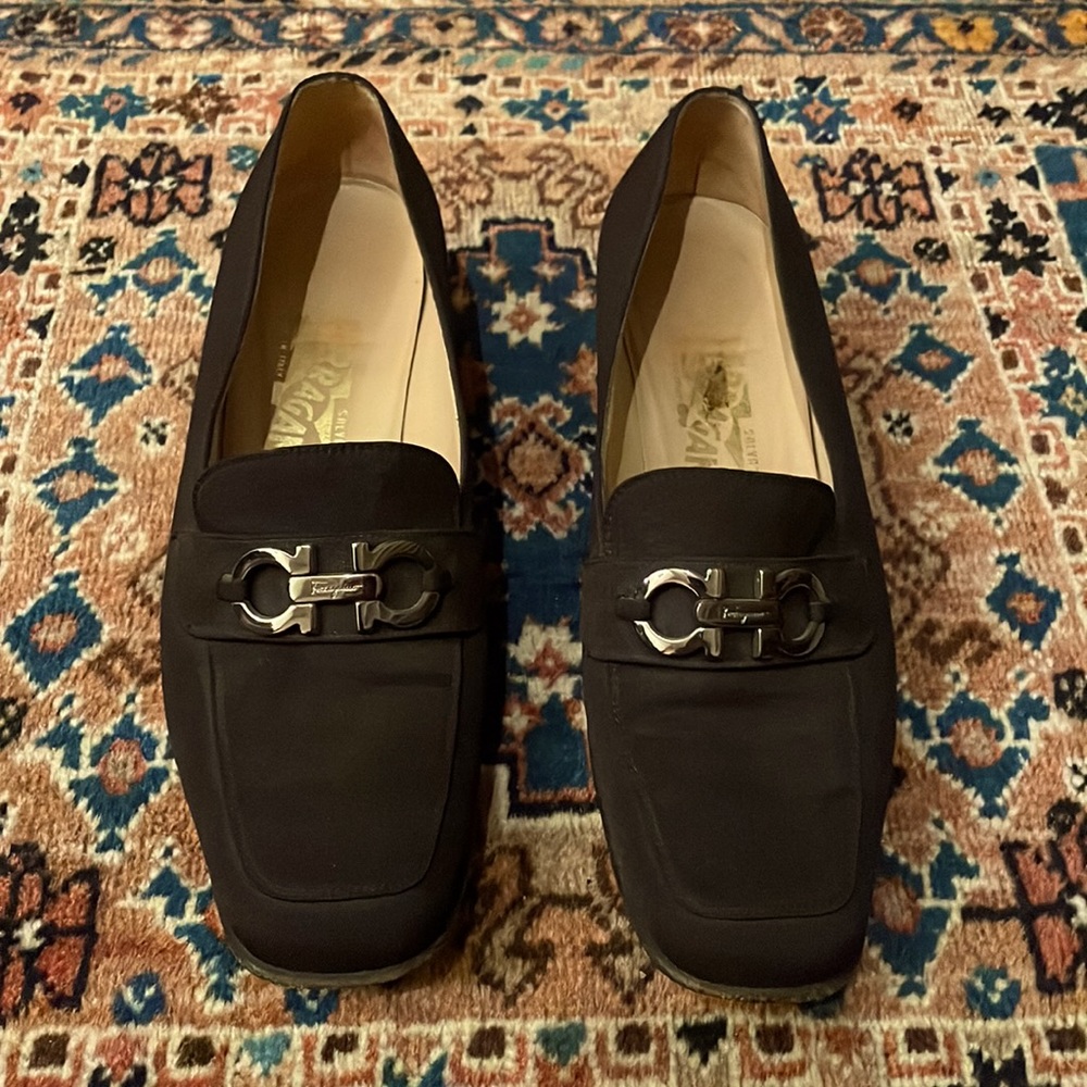 Vintage Ferragamos! Size 10